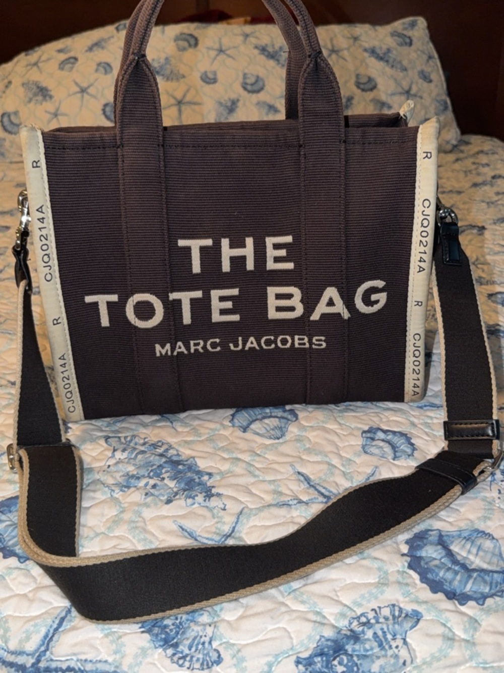 ✨Marc Jacobs The Jacquard Medium Tote ✨